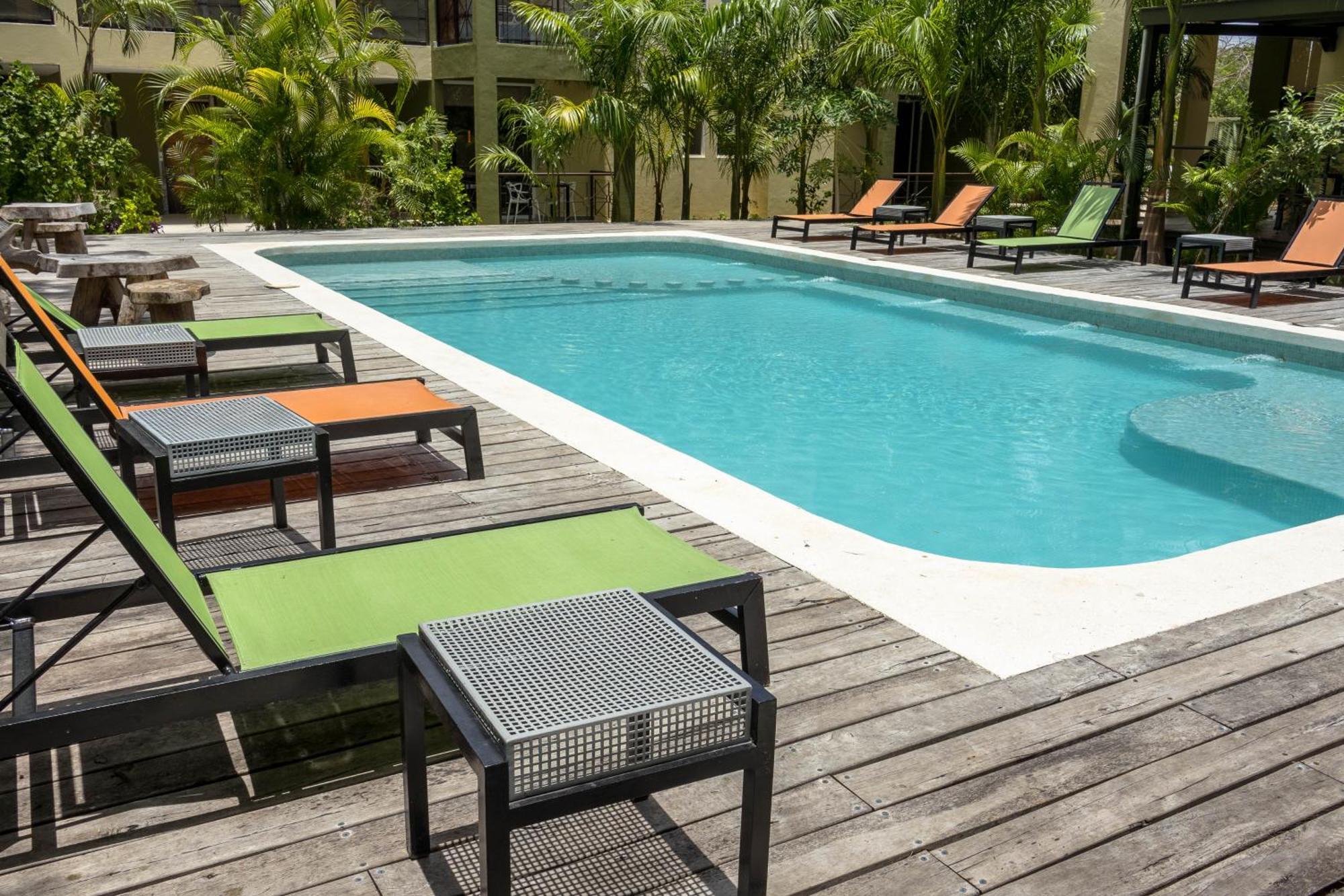 LOL-HA Hotel Boutique Cancún Extérieur photo